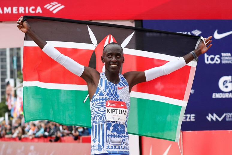 Kenya: morto Kiptum, detentore record mondiale di maratona © ANSA/AFP